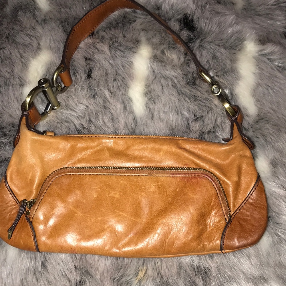 THE LIMITED SMALL OVER THE SHOULDER BAG